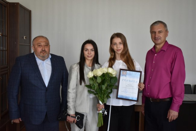 На Волині нагородили юну гімнастку