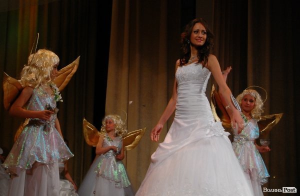 У Луцьку обрали найвродливішу студентку