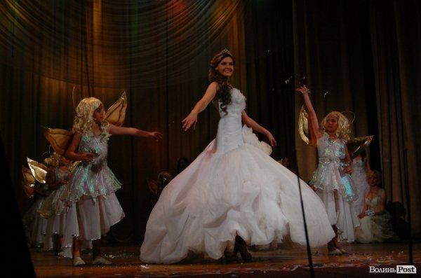 У Луцьку обрали найвродливішу студентку