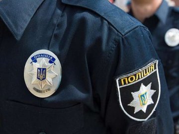 На Волині хлопець за кермом Volkswagen втікав від патрульних, бо боявся отримати штраф. ВІДЕО