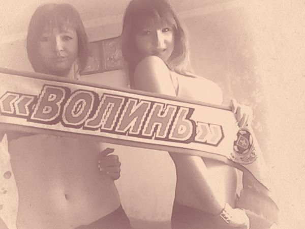 В інтернеті обирають найкрасивішу вболівальницю  «Волині». ФОТО