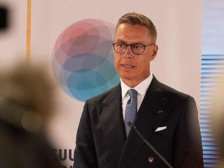 Трамп готує «батіг» для путіна, – президент Фінляндії