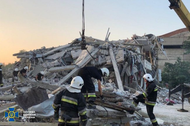  Підтвердили загибель щонайменше 19 людей: СБУ розпочала розслідування ракетного обстрілу на Одещині. ОНОВЛЕНО