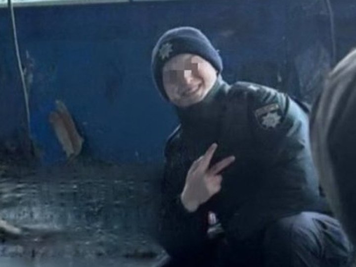 У Дніпрі курсант сфотографувався на фоні тіла загиблої 14-річної дівчинки: йде службова перевірка