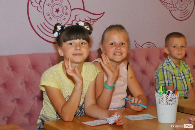 У луцькому «Промені» влаштували свято для дітей. ФОТО