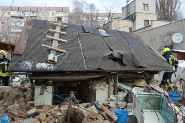 У Дніпрі вибух зруйнував будинок пенсіонерки: жінка – у лікарні. ФОТО. ВІДЕО