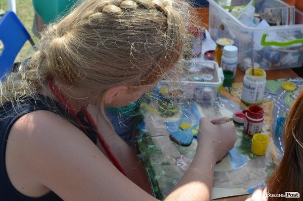 Маленькі патріоти також «фестивалили» на «Бандерштаті»