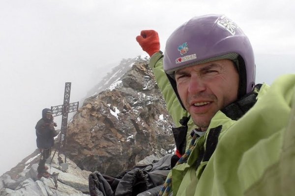 Луцький альпініст піднявся на найвищу та найскладнішу вершину Європи. ФОТО