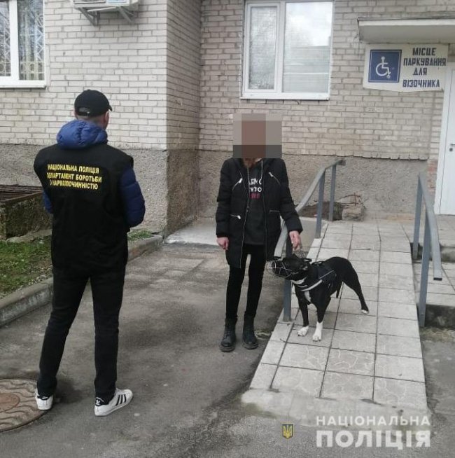 У Луцьку затримали 19-річну дівчину, яка збувала наркотики. ФОТО