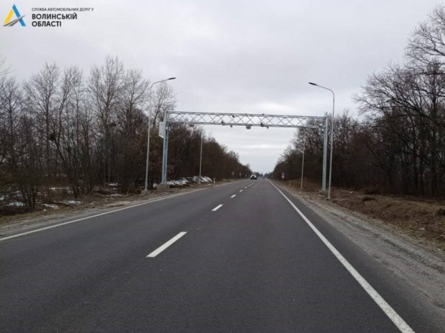 На Волині уже тестують систему для зважування вантажівок під час руху. ФОТО