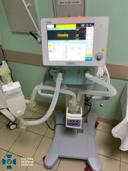 СБУ викрила оборудку, через яку сумська лікарня не отримала 18 апаратів ШВЛ