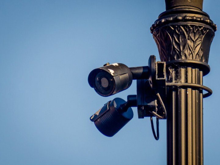 У Луцьку біля 12 навчальних закладів встановлять камери відеоспостереження