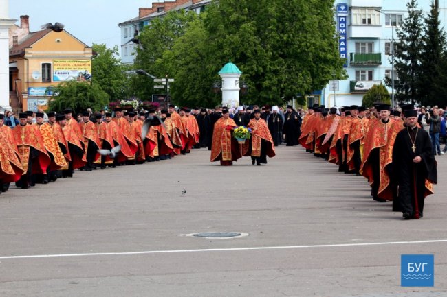 Святкова літургія і відвідини військових: що робив Епіфаній на Волині. ФОТО