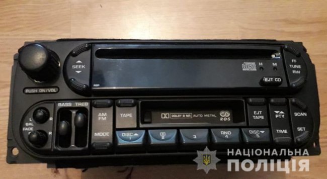 У Луцьку поліція розшукує власників викрадених речей. ФОТО