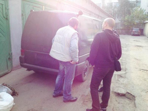 Волинські волонтери передали бійцям машину, їжу та одяг. ФОТО. ВІДЕО