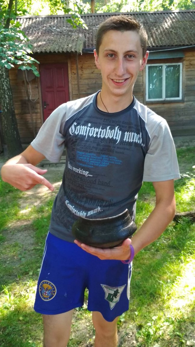 Як луцькі студенти-історики стають справжніми археологами. ФОТО