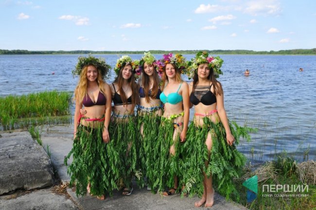 Зібров, вогнище, концерт: як у Згоранах Івана Купала святкували