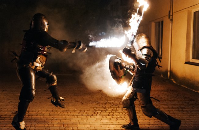 На відкритті ресторану «Любарт»  відбувались справжні лицарські бої