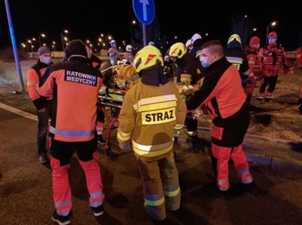 У Польщі пасажирський автобус потрапив у ДТП: загинули 6 українців, ще 15 — госпіталізовані