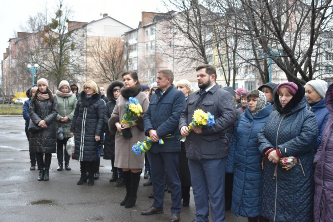 У Луцьку вшанували пам’ять В'ячеслава Чорновола. ФОТО