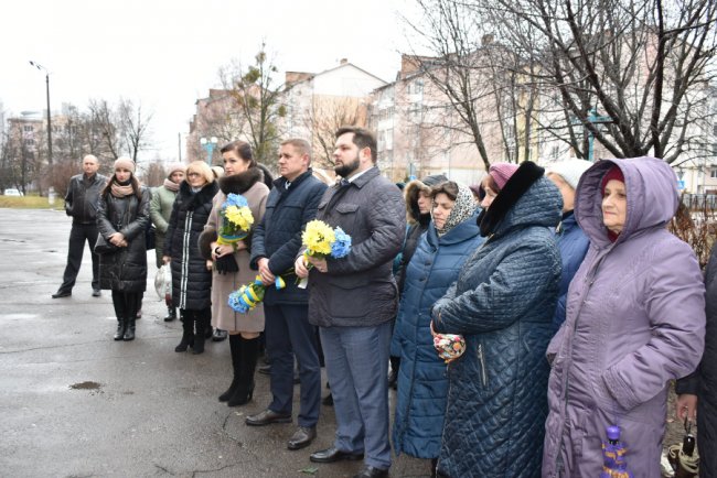 У Луцьку вшанували пам’ять В'ячеслава Чорновола. ФОТО