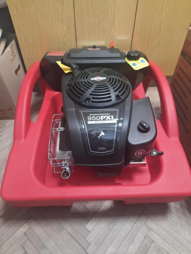 Волинська громада отримала пожежне обладнання та спорядження для рятувальників