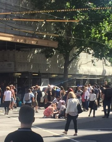 В Австралії авто в'їхало у натовп людей: постраждало 19 людей. ФОТО