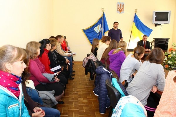 «Прагну, щоб мій син жив у новій Україні», – кандидат у народні депутати Роман Іванюк*