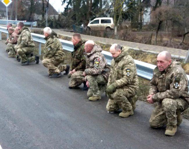 «Був доброю і світлою людиною»: на Волині попрощалися із загиблим Героєм Андрієм Кепенком