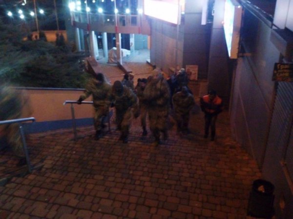 Луцькі нічні клуби продовжують «тусити» навіть під час трауру