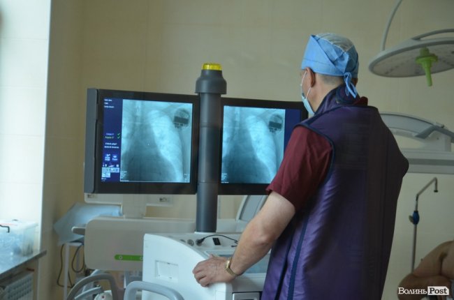 Волинянину вживили пристрій, який «повертає з того світу». ФОТО