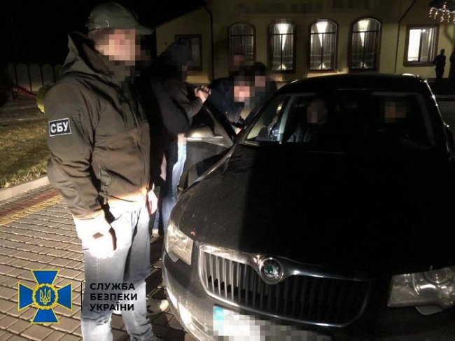 Волинські СБУшники затримали на хабарі очільника міжрегіонального управління Мін'юсту. ФОТО