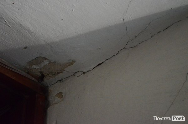 У Луцьку будинок Косачів тріщить по швах. ФОТО