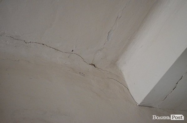 У Луцьку будинок Косачів тріщить по швах. ФОТО