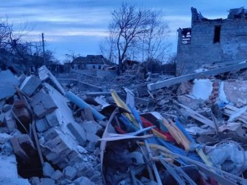 Окупанти ракетами обстріляли селище на Київщині. ВІДЕО