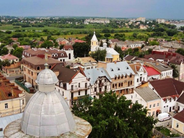 Який вигляд має Луцьк із купола костелу Петра і Павла. ФОТО