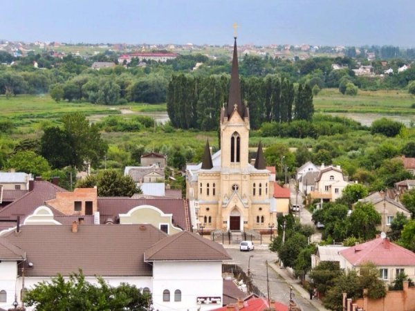 Який вигляд має Луцьк із купола костелу Петра і Павла. ФОТО