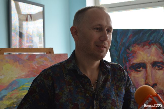 Автор картин Руслан Чугай