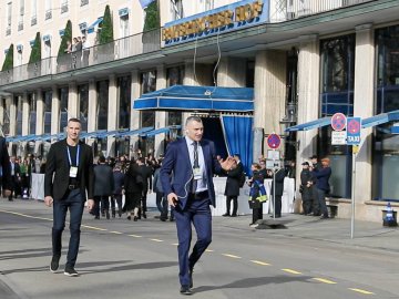 Кличко на Мюнхенській безпековій конференції: критично важливо розпочати процес вступу України до НАТО