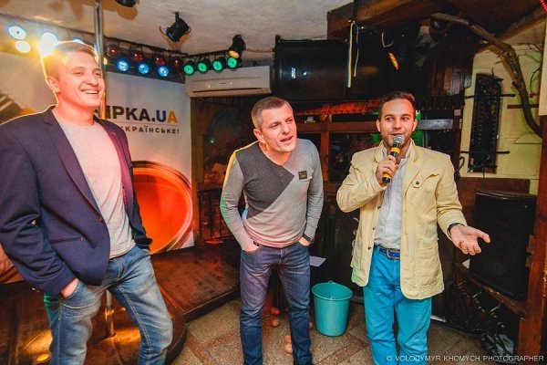 Як у Луцьку під час «Вечірки.UA» відбувалися «вибори». ФОТО