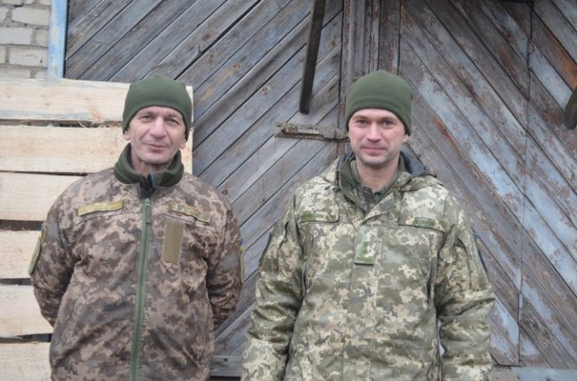 Волинські лісівники передали новорічні подарунки для бійців 14-ої бригади. ФОТО