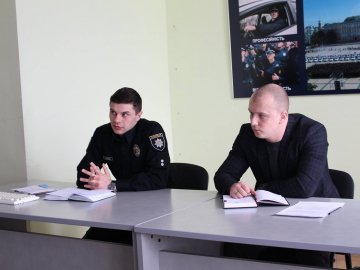 У Луцьку обговорили проблему паркування на центральних вулицях