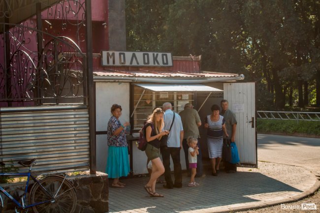 «Хто живе на ЛПЗ, тому у житті везе»: день на луцькому районі контрастів. ФОТО