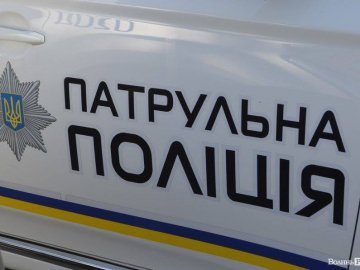 Судитимуть двох волинян, які тицяли  хабар поліцейським