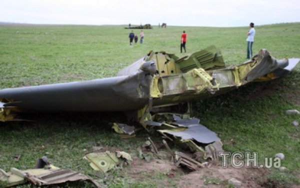 Катастрофа американського літака в Киргизстані. ФОТО. ВІДЕО