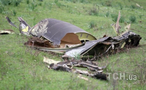 Катастрофа американського літака в Киргизстані. ФОТО. ВІДЕО