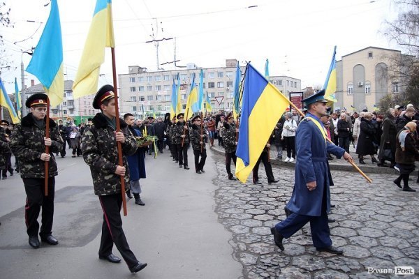 Як Луцьк вшановував жертв Голодомору. ФОТО