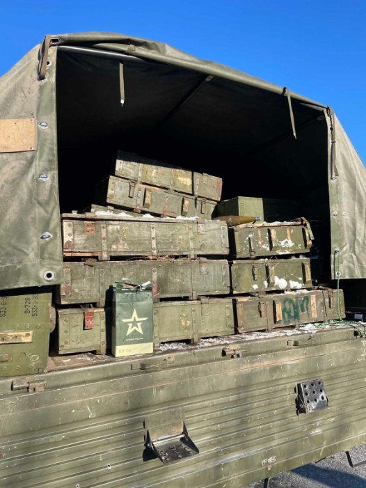 Військові 14 ОМБр показали захоплені в окупантів трофеї. ФОТО