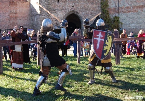 У Луцькому замку – лицарський турнір. ФОТО
