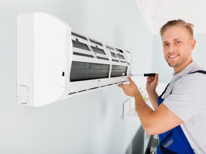 Етапи монтажу кондиціонера: покрокова інструкція